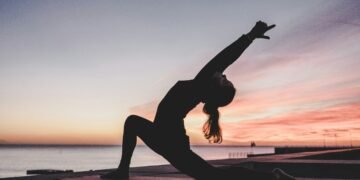 Yoga for Beginners: Easy Poses and Wellness Tips for a Healthy Life