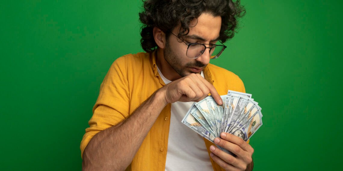 Side Income Ideas: Smart Ways to Earn Extra Money and Build Financial Freedom