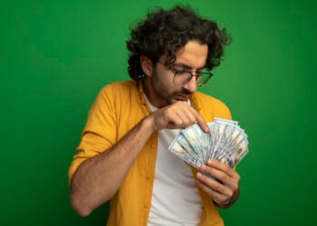 Side Income Ideas: Smart Ways to Earn Extra Money and Build Financial Freedom