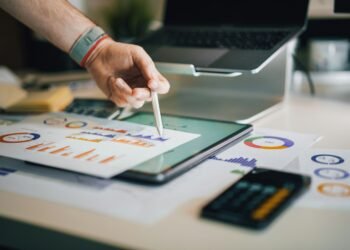 Top 5 Best Expense Tracker Apps in India (2026): Track Spending and Save More Money
