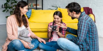 Positive Parenting: Building Strong Relationships and Raising Confident Children